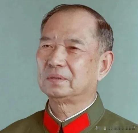 1982年，开国少将尤太忠刚刚接任广州军区司令员，上任仅三个月，他便坚持深入基层