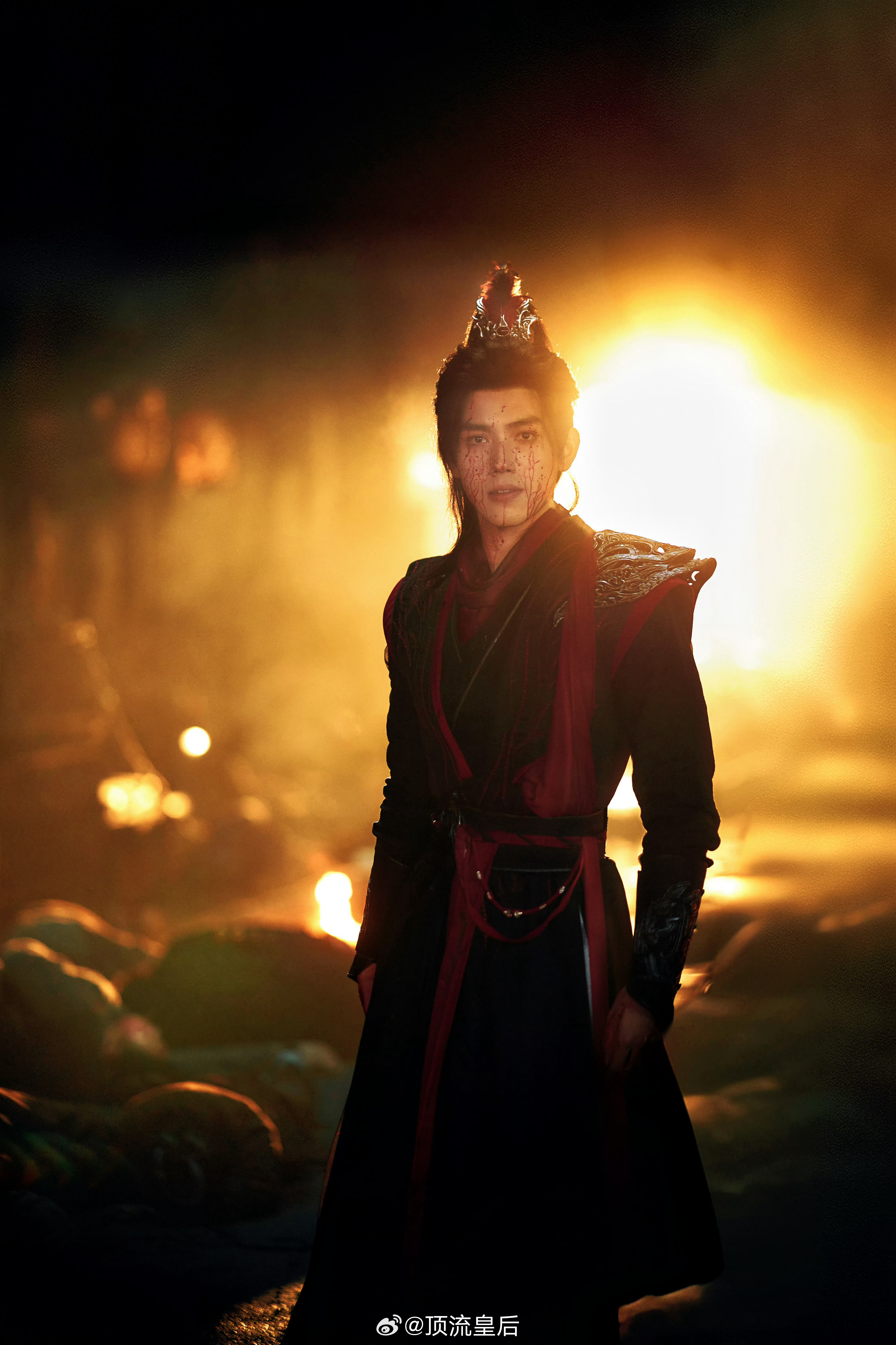 从年轻时意气风发的段小狐狸，到无法抵御岁月侵蚀的残烛老人，段胥的爱一直真挚而热烈