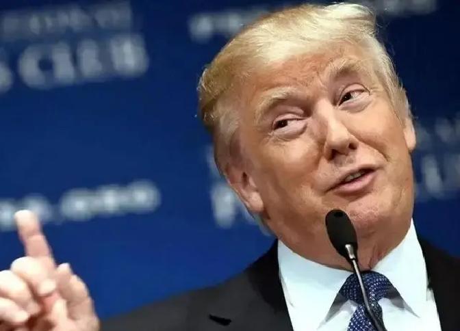 快讯！
中国人民解放军东部战区突然宣布了。
12月29日起，在台湾海峡和台岛北部