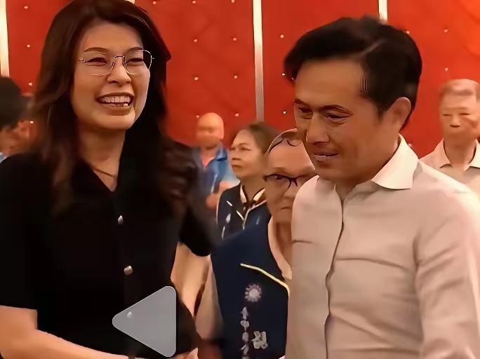 陈以信这波直接掀桌子不玩和稀泥！蓝营终于出个敢挑大梁的狠茬子？

老话说软的怕硬