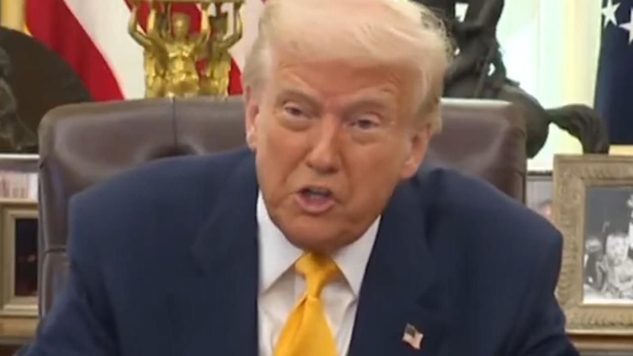 特朗普刚才，北京时间4月2日的上午九点发表全国电视讲话的时候说：我们现在完全独立