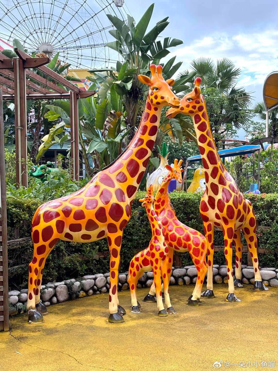 520 🎠‧˖˚ 存一些游乐园拍照姿势🎡快让你的Mr.right速速拿捏氛围