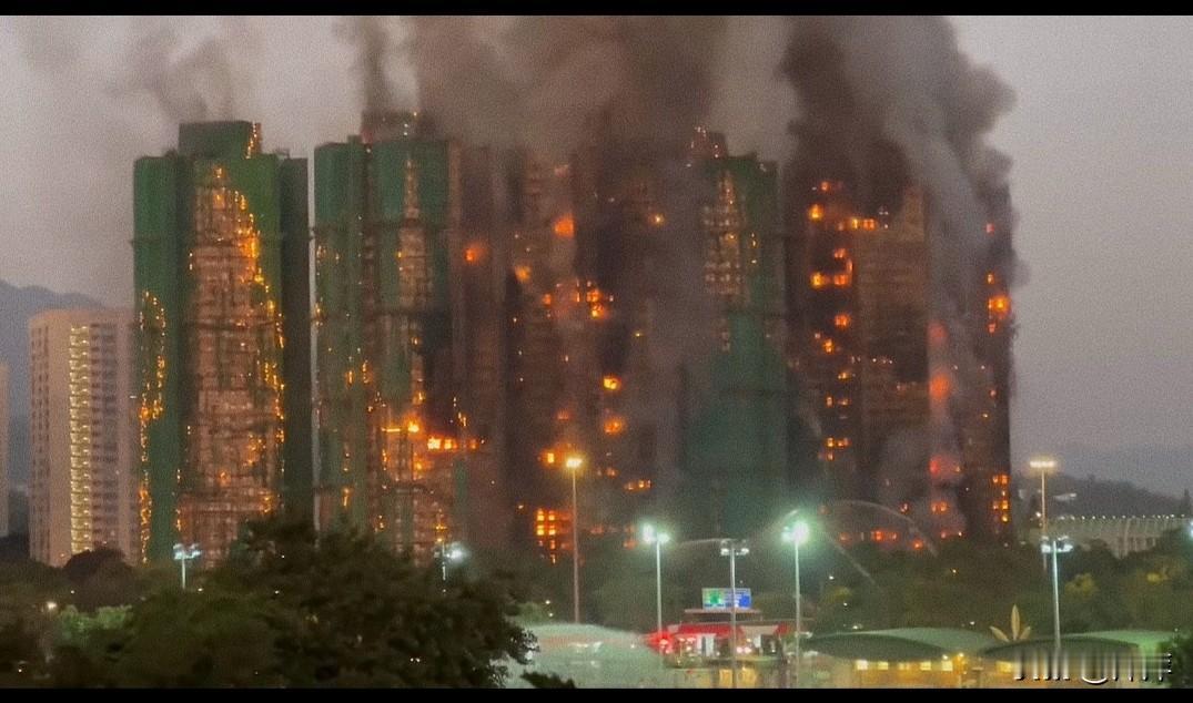 香港大埔宏福苑发生了火灾。
 2025年11月26日下午2时51分，宏福苑宏昌阁