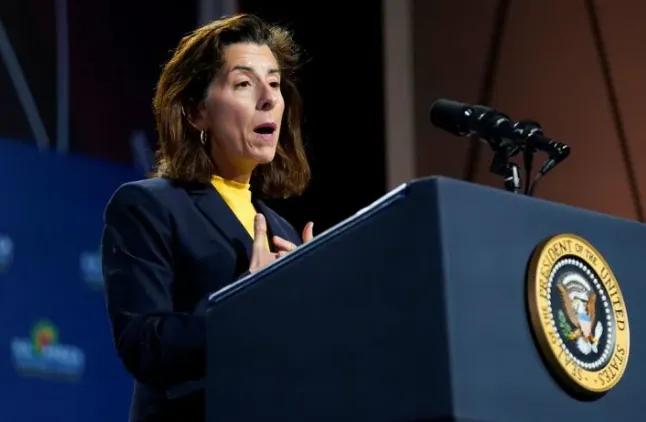 【美商务部长雷蒙多鼓吹：中国电动车将构成“国安”风险？】
近日，美国商务部部长雷