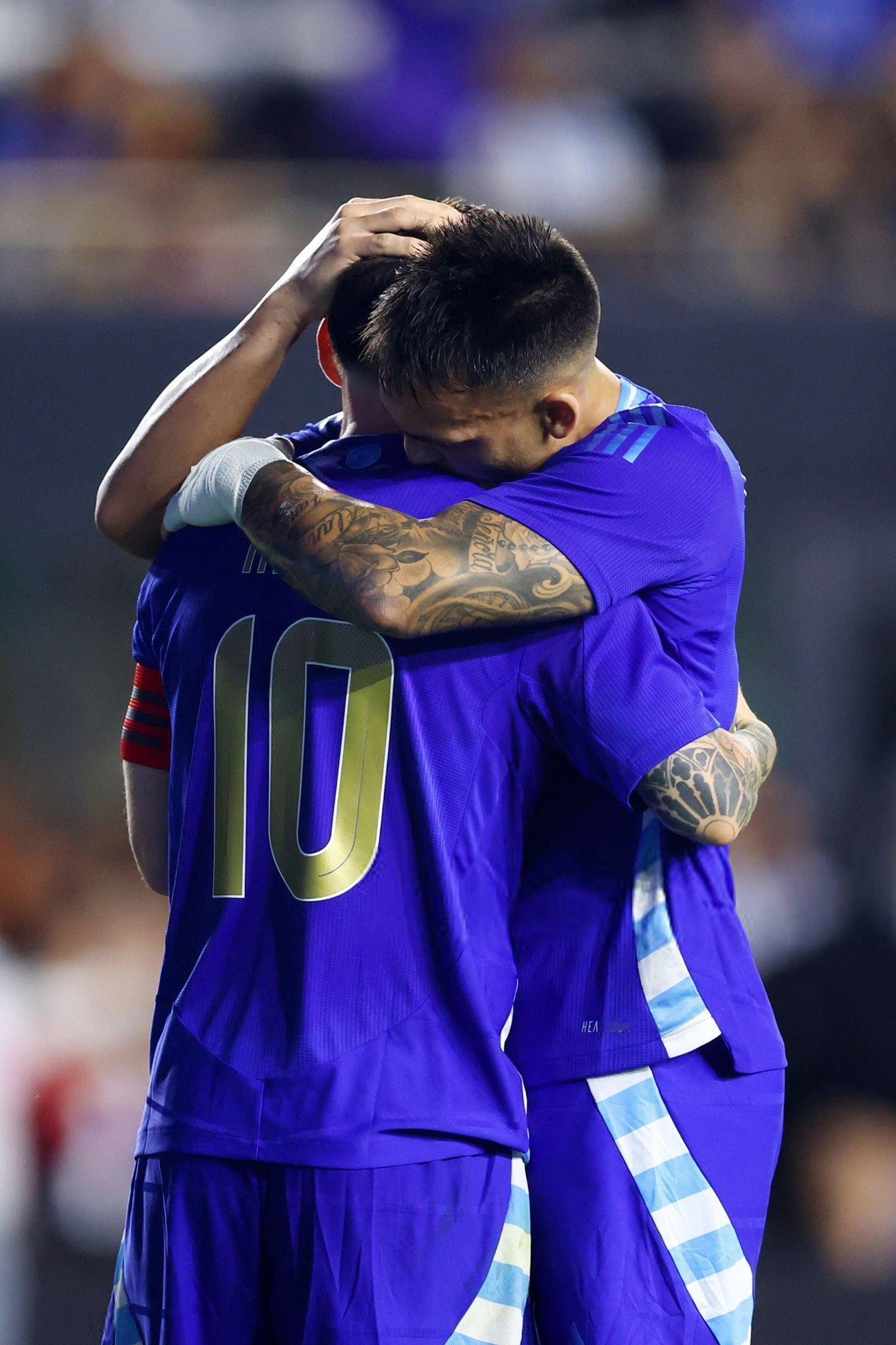 比赛图片part2（九宫格更新完毕）梅西[超话]波多黎各0比6阿根廷阿根廷vs波