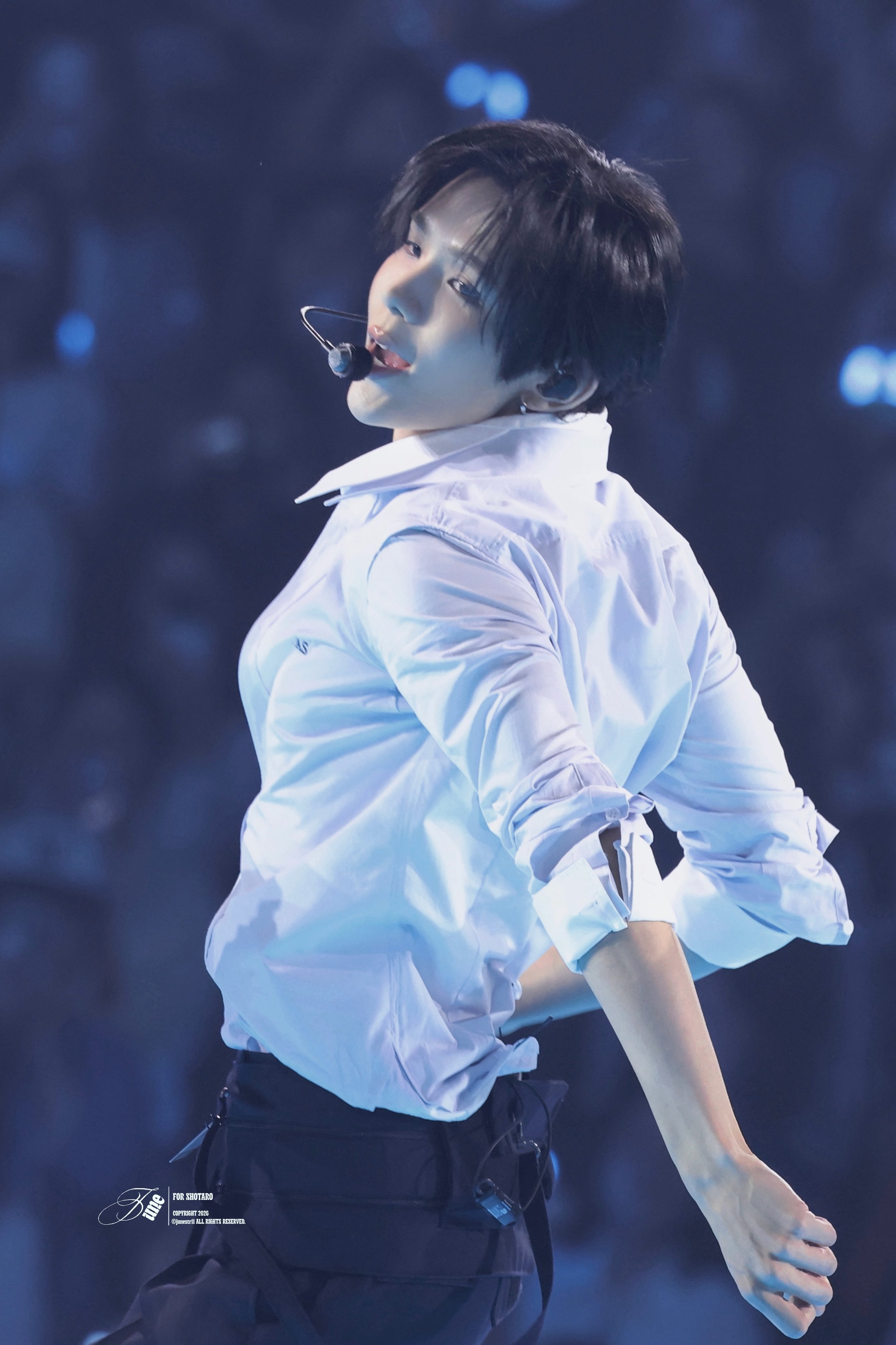 260912©junestr11 ​​​