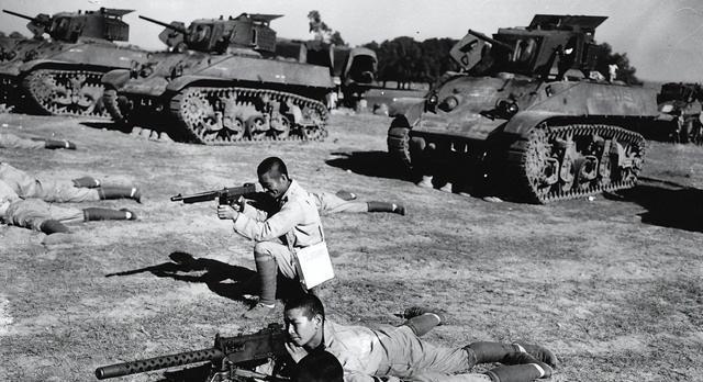 李宝林，湖南祁东人，1942年响应“一寸山河一寸血，十万青年十万军”的号召，放下