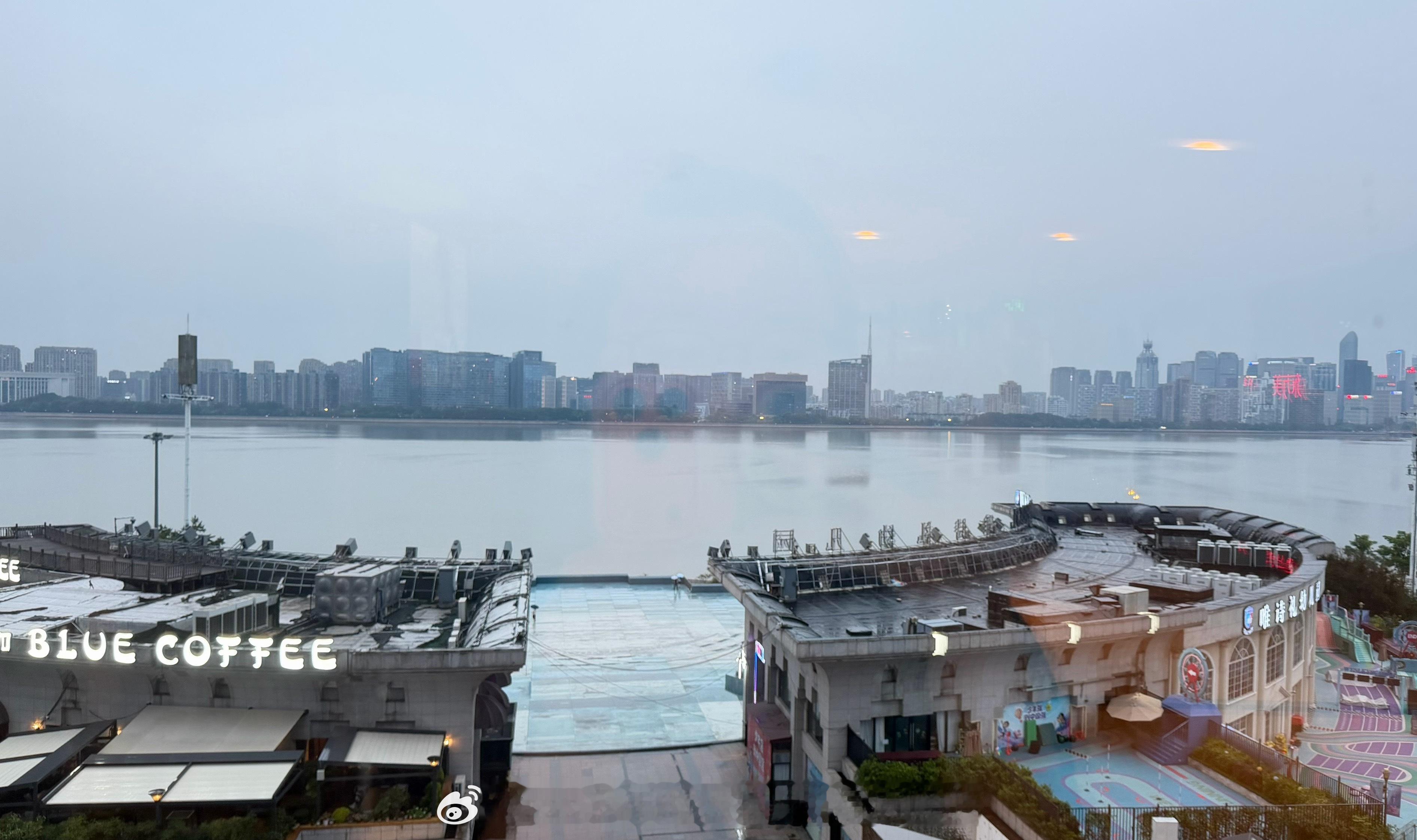 下雨天了怎么办