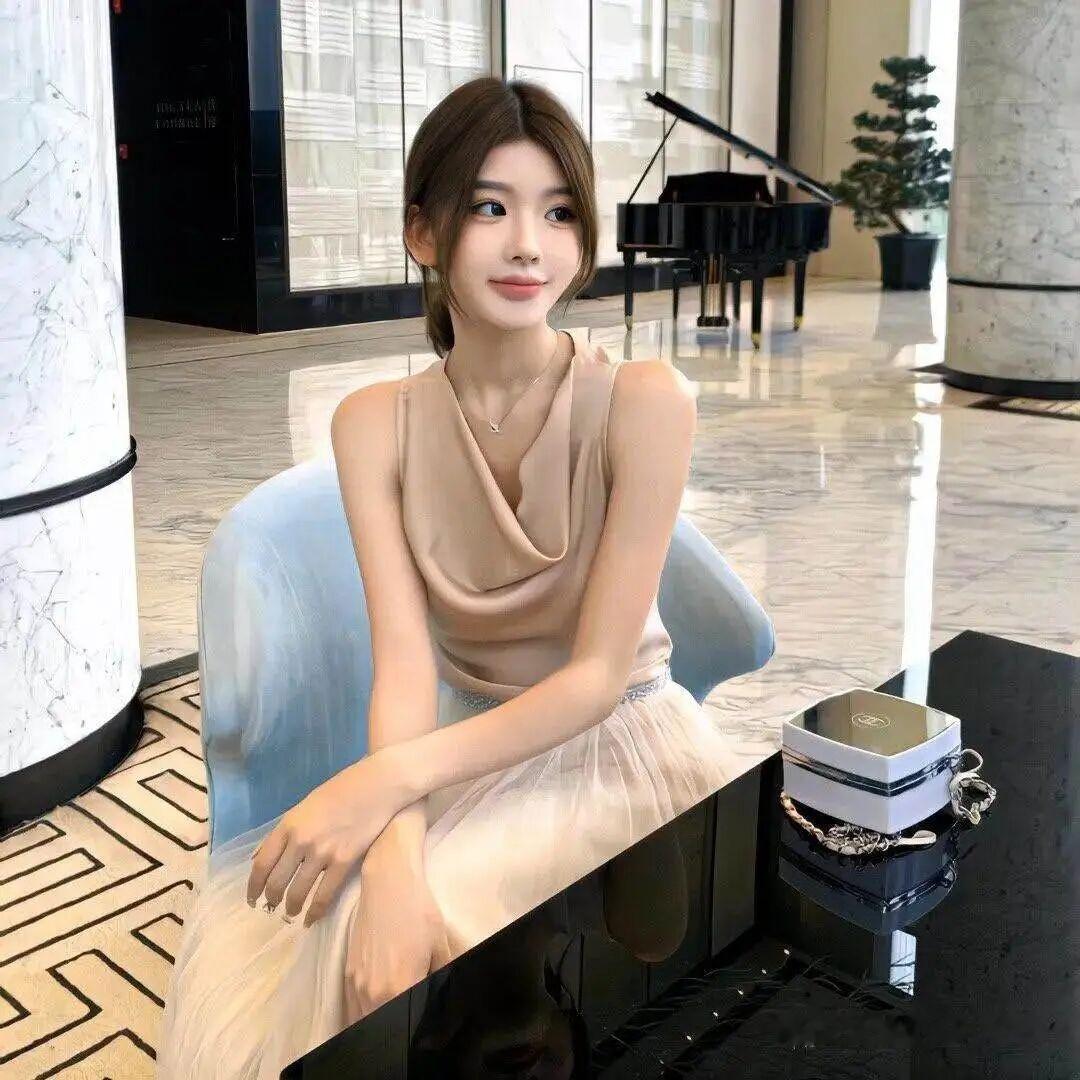 𝑾𝒆𝑪𝒉𝒂𝒕｜氛围感女头｜温柔风头像｜百搭款｜不过时｜无水印 