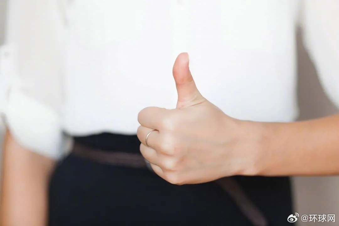  有些人原本内心宁静、气定神闲，但进入某种环境或接触某些人后，就变得焦躁不安、沉