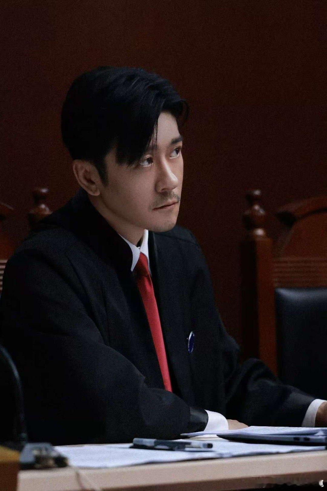 林雨申从一枪遮半腰到律政天花板 从动作戏到律政剧，林雨申的转型也太成功了！《女神