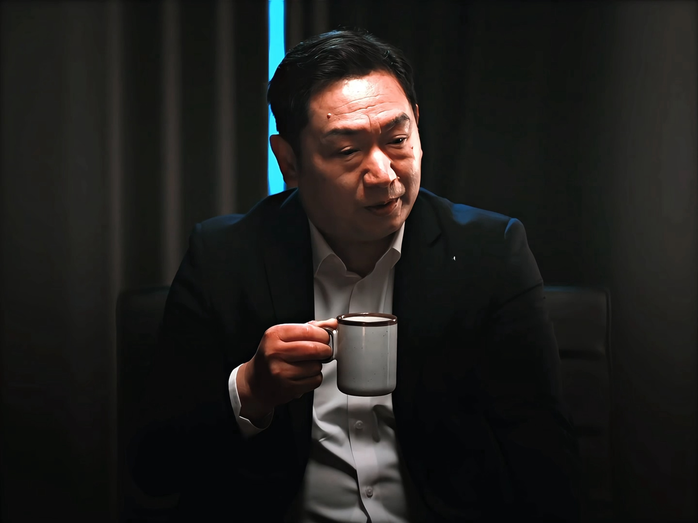 春山境  老许：别和男的谈，别和娱乐圈的人谈许徜徉：和娱乐圈的男人谈