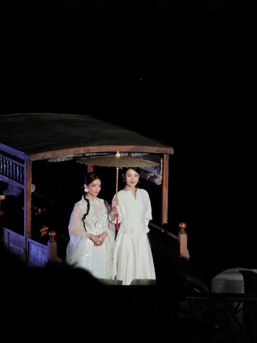 #陈昊宇 白蛇传不只是8090后回忆# 《白蛇：浮生》首映礼于杭州西湖圆满举行！