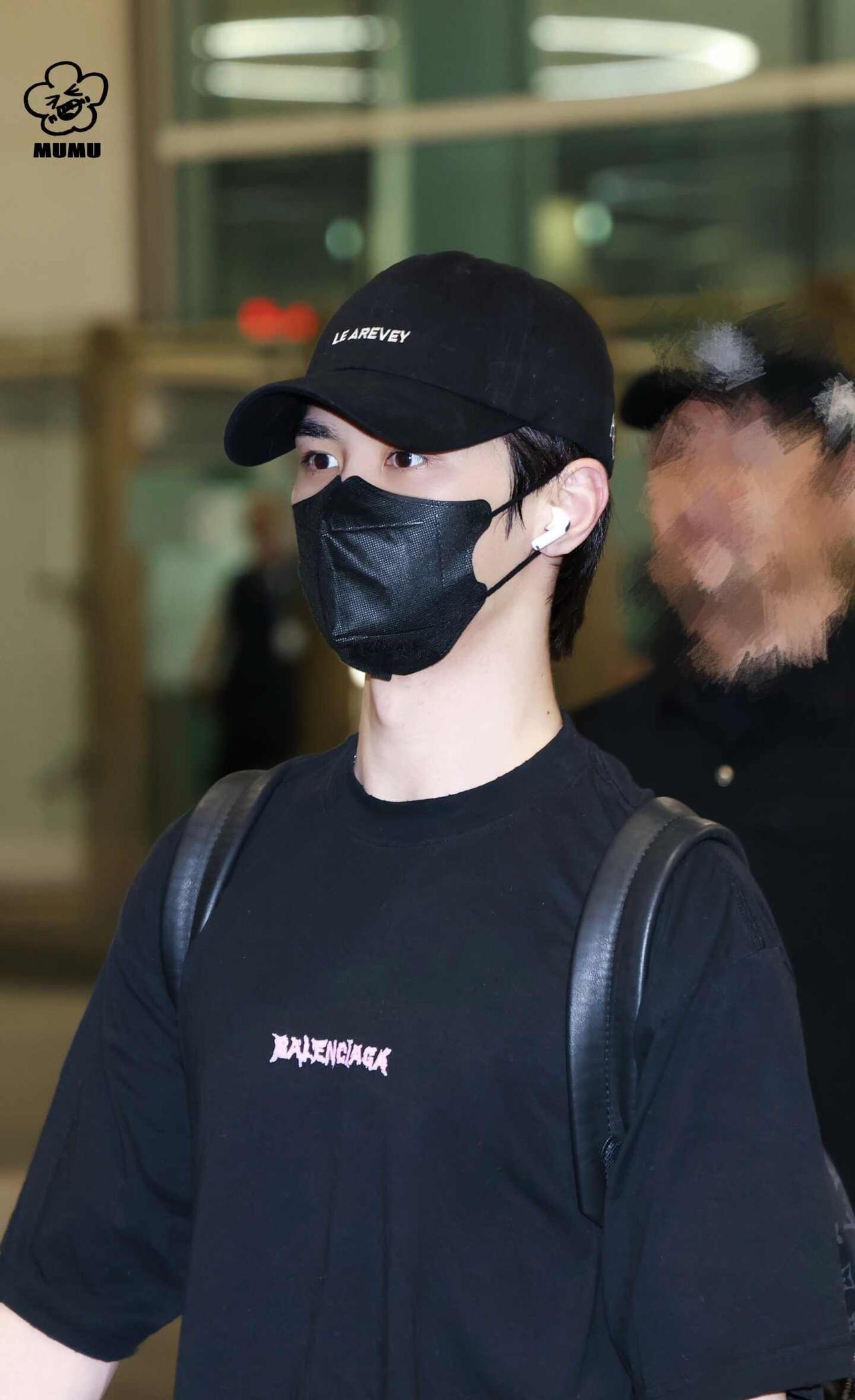 「20260805 ICN🛬到达」
休息～休息一下💤钱锟KUN 钱锟 威神V