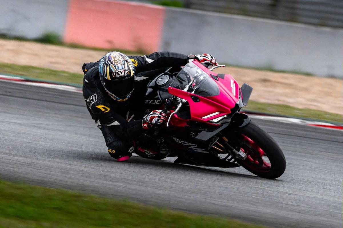 张雪机车连拿2个冠军，最尴尬的不是雅马哈，也不是杜卡迪，而是凯越，因为两年前是凯