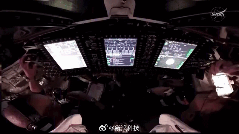 【iPhone首获NASA太空通行证：iPhone17ProMax随宇航员探月，