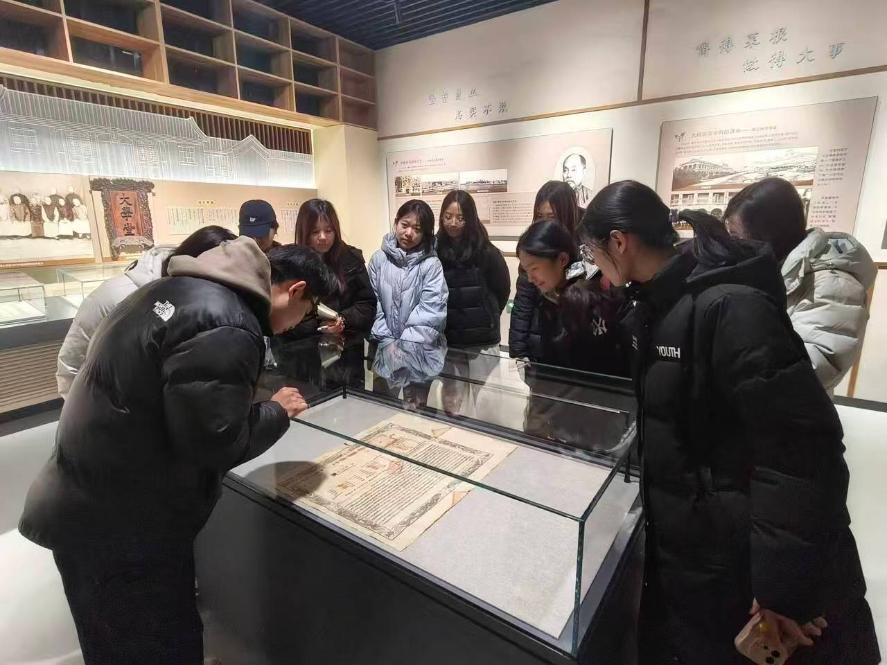 秦岭笑谈青春三下乡镜头下的三下乡大学生寒假社会实践曲阜师范大学【溯源师道传薪火 