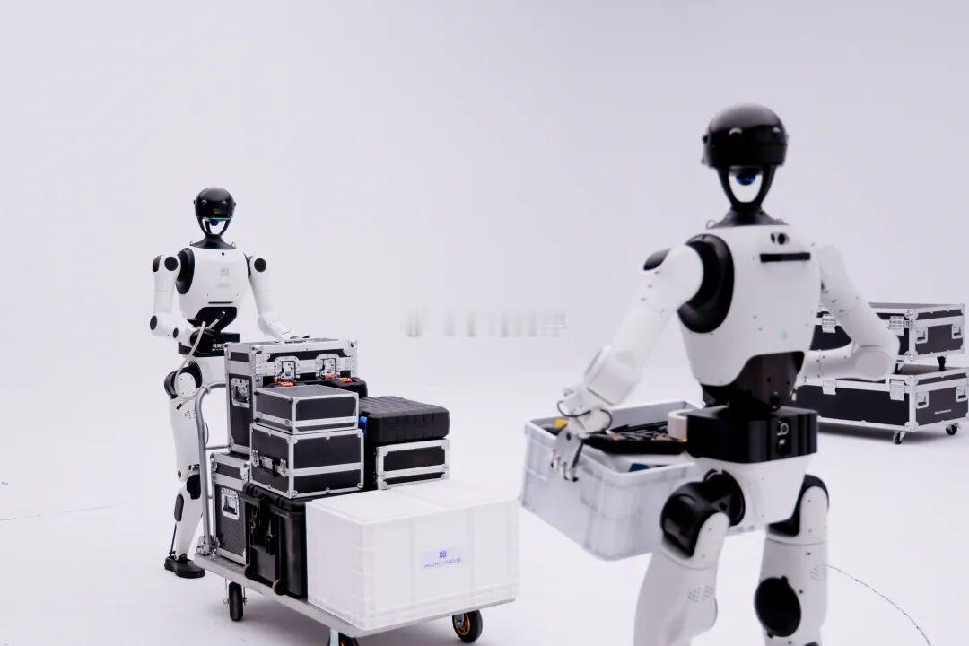 北京人形机器人创新中心昨日发布了新一代通用机器人平台具身天工 3.0。该平台通过