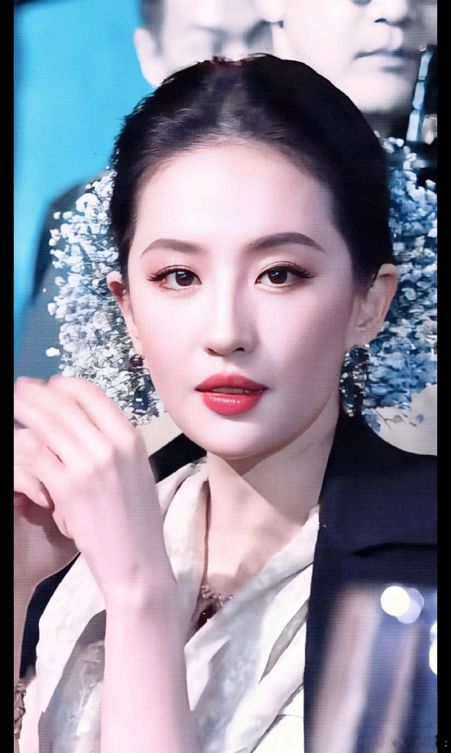 王玉雯 这把冲刘亦菲来的谁能不爱刘亦菲啊吸引力法则，美好吸引美好，美好投射美好刘