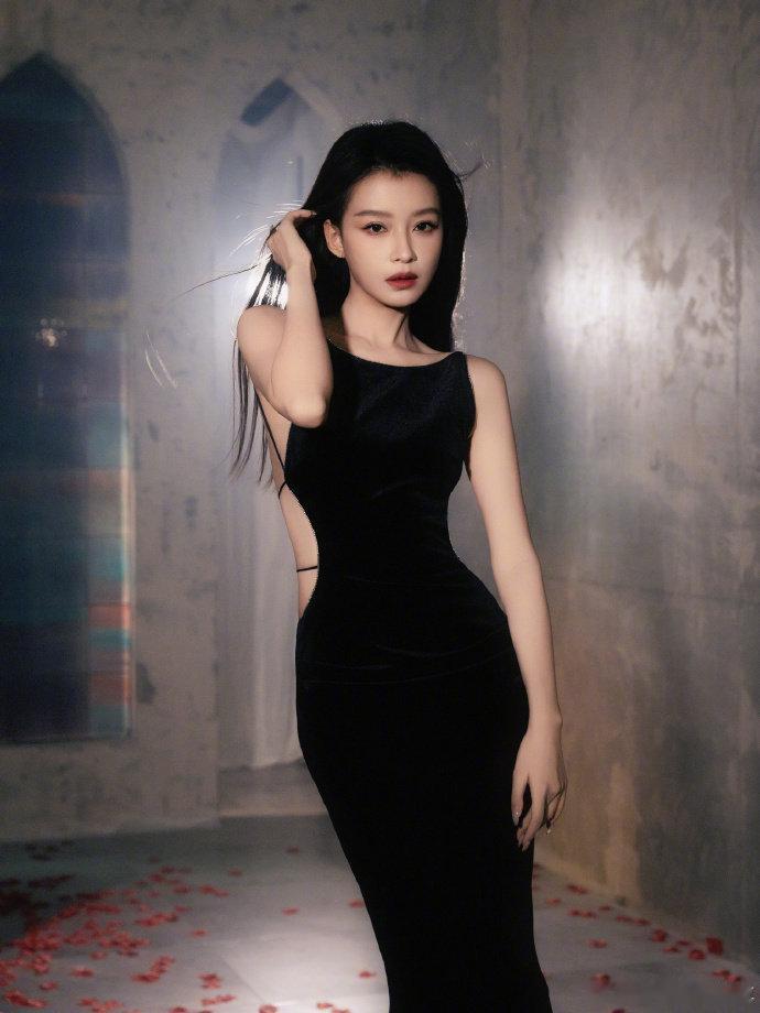 孙怡一公第七名乘风2026孙怡一公第七，舞台状态超在线，从青涩到从容，每一滴汗水