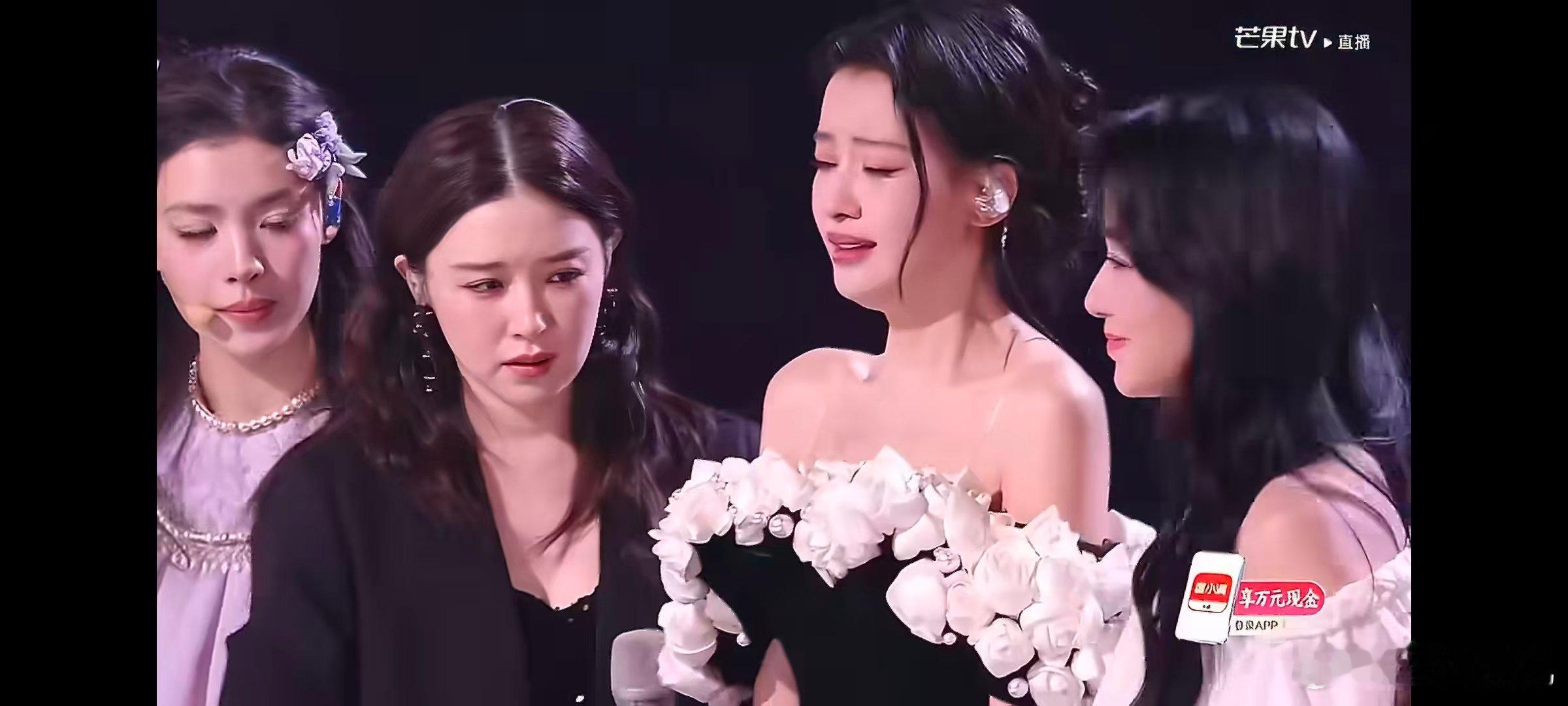 孙怡自责爆哭谢娜不停安慰乘风2026输掉比赛不是一个人的问题，孙怡却把过错都归给