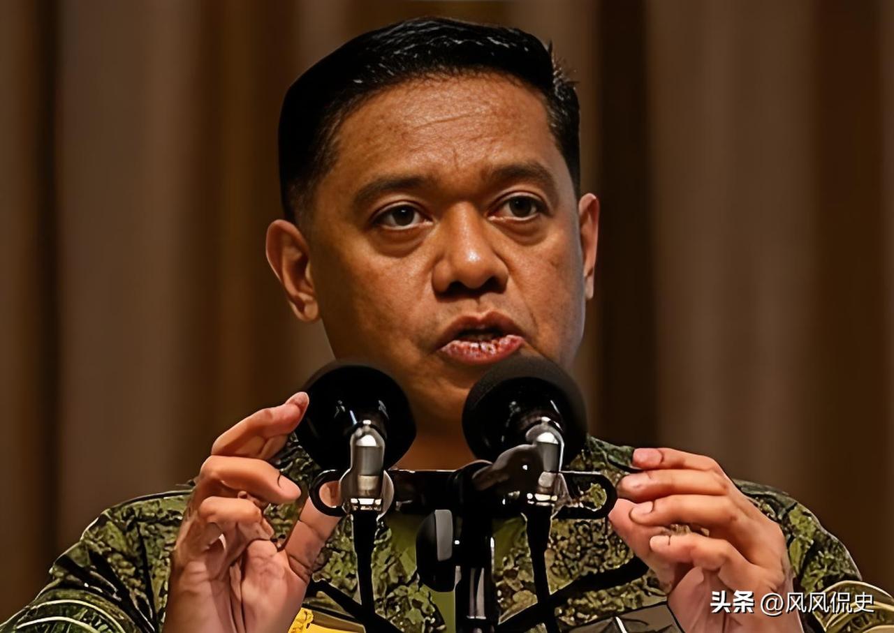 菲律宾警告中国：“如果中国还在黄岩岛附近驻扎解放军的话，菲律宾就会联合周边的国家