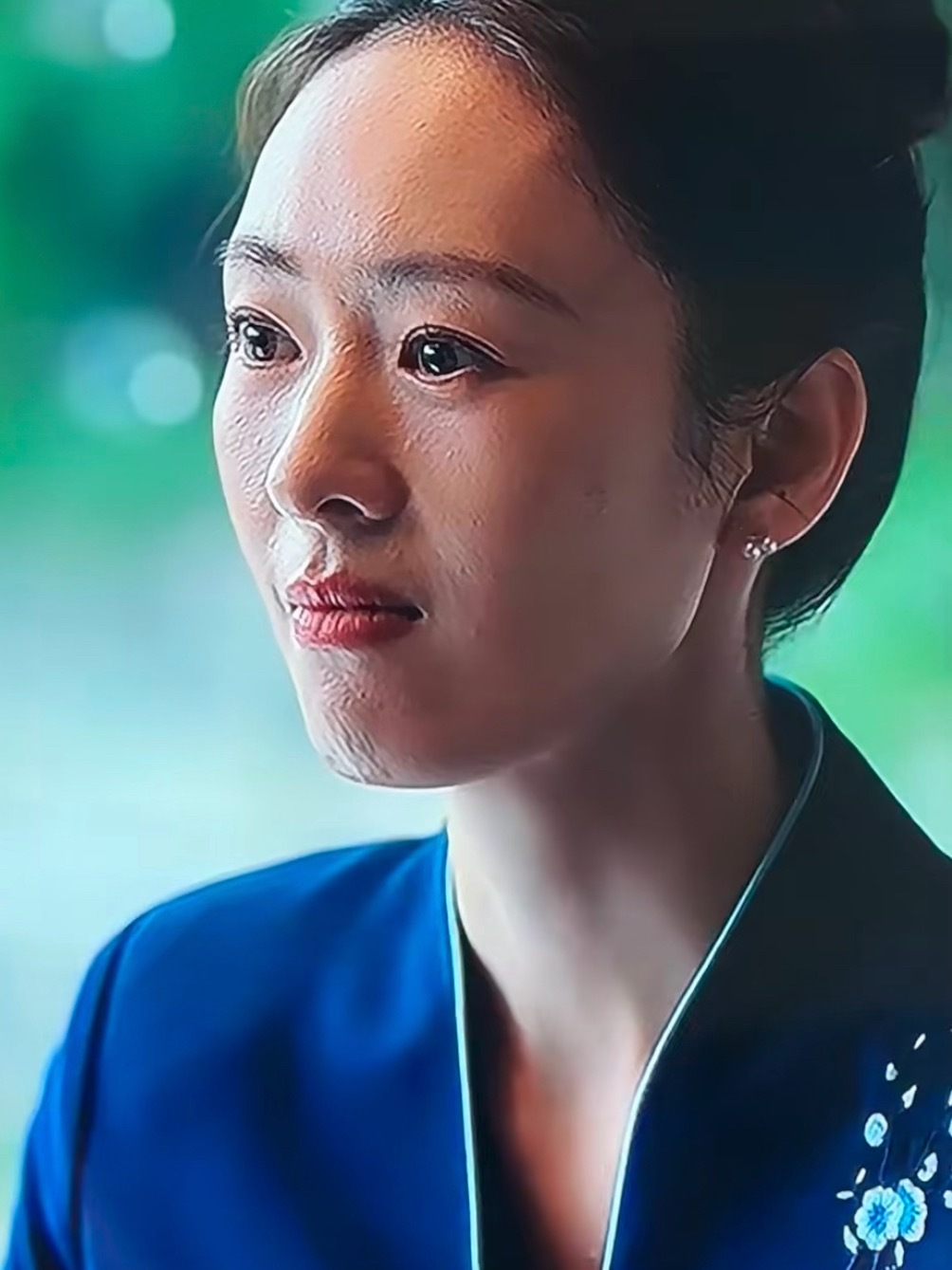 纯好奇，这个剧是不是忘了加滤镜？感觉童瑶演啥都一样…台词语调也一样 