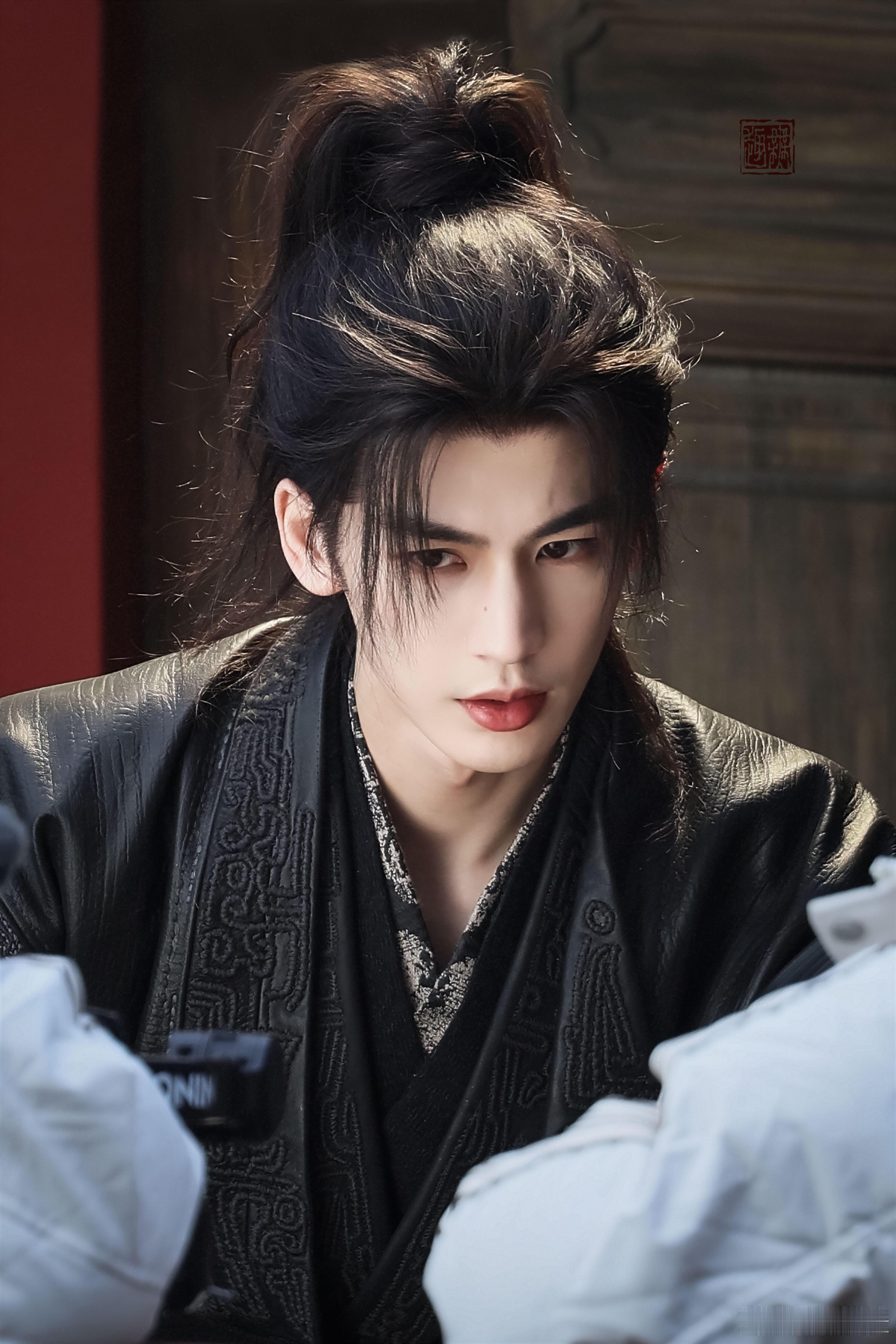 张凌赫  横店美厉传说张凌赫｜ 