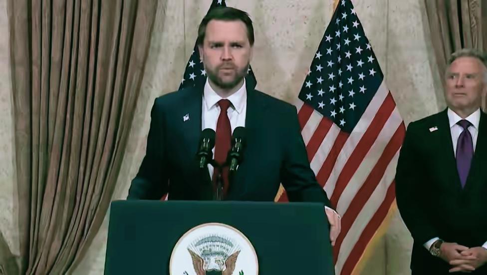 美伊谈崩了！4月12日，美伊经过十几个小时谈判后，结果出来了，双方谈崩了。伊朗说