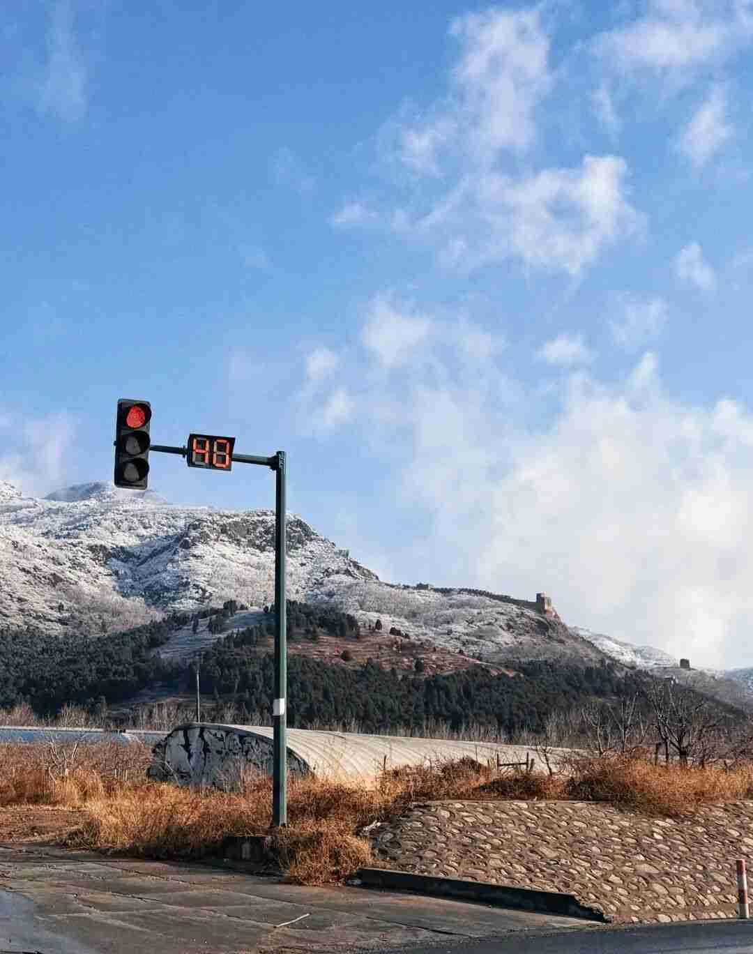 我的今日状态：😁轻松愉快
我这里的天气：☀️晴天