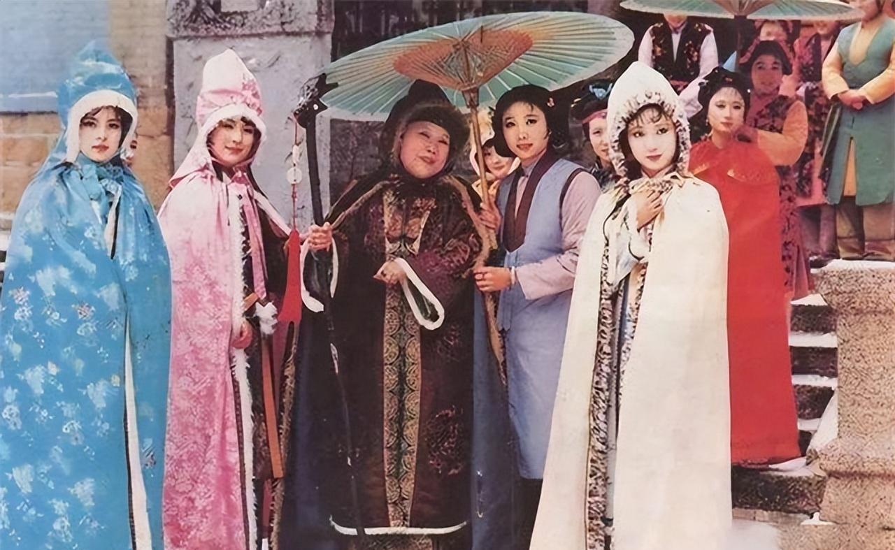在北宋以前，人们还没有种植棉花，冬天没有棉衣棉被，古人是如何扛过去的？其实那个时