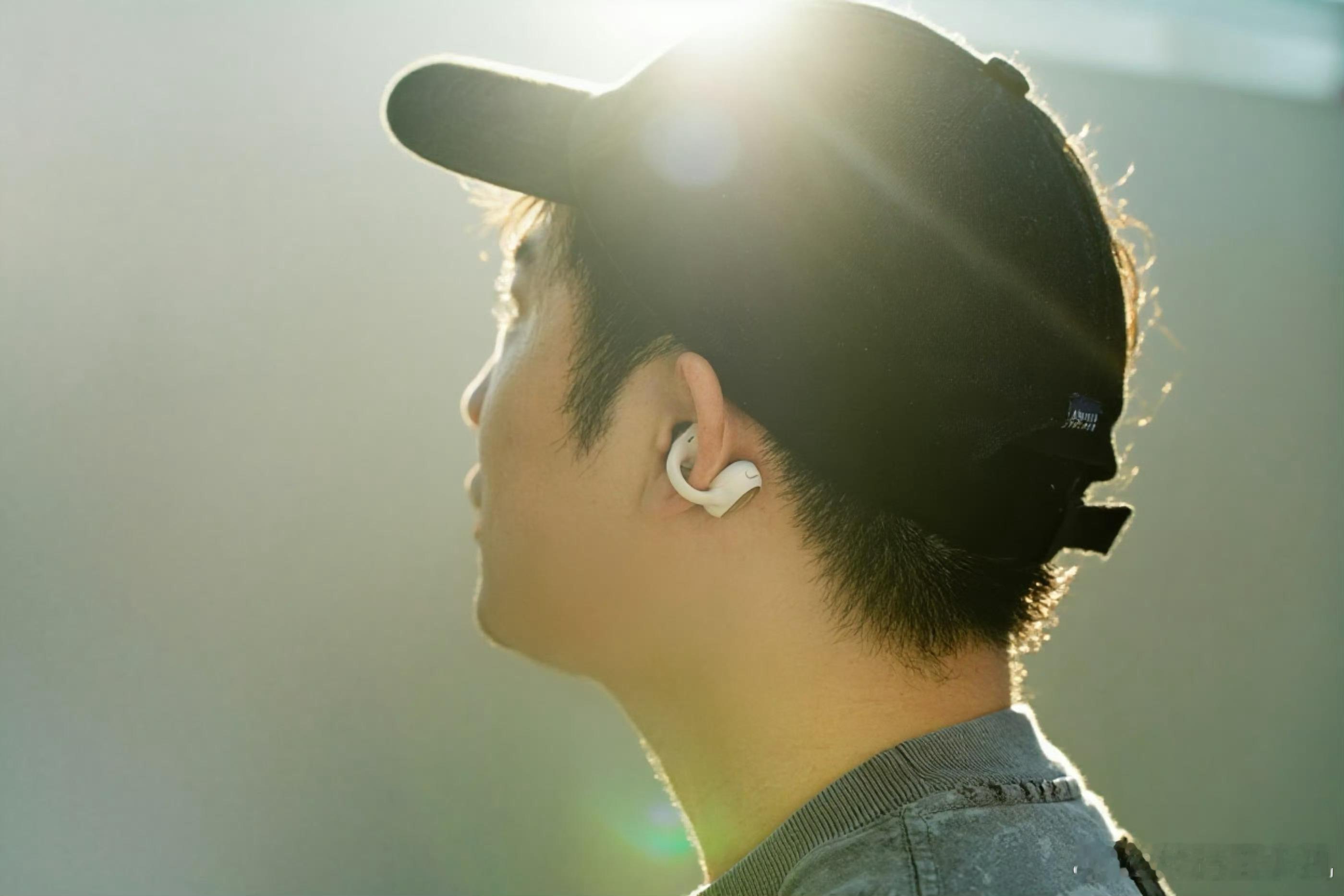 有哪些数码产品是穿搭神器我觉得除了大家手上拿的手机，很多数码产品都可以当穿搭，组