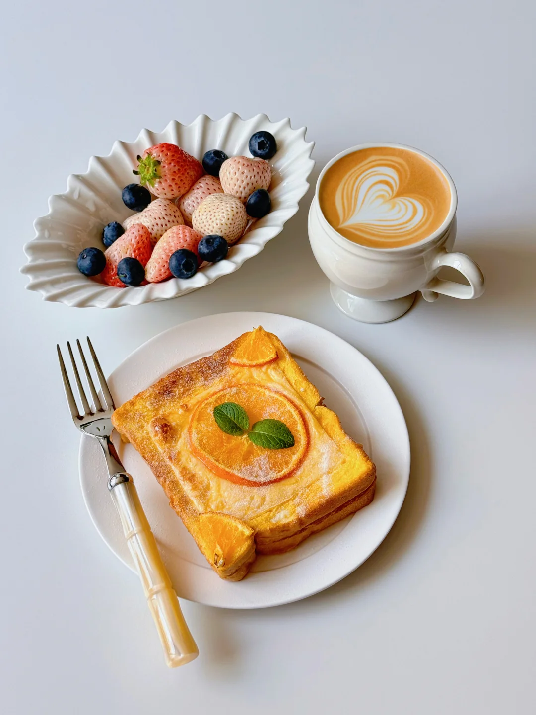15分钟快手早餐 | 法式香橙吐司 | 拿铁咖啡