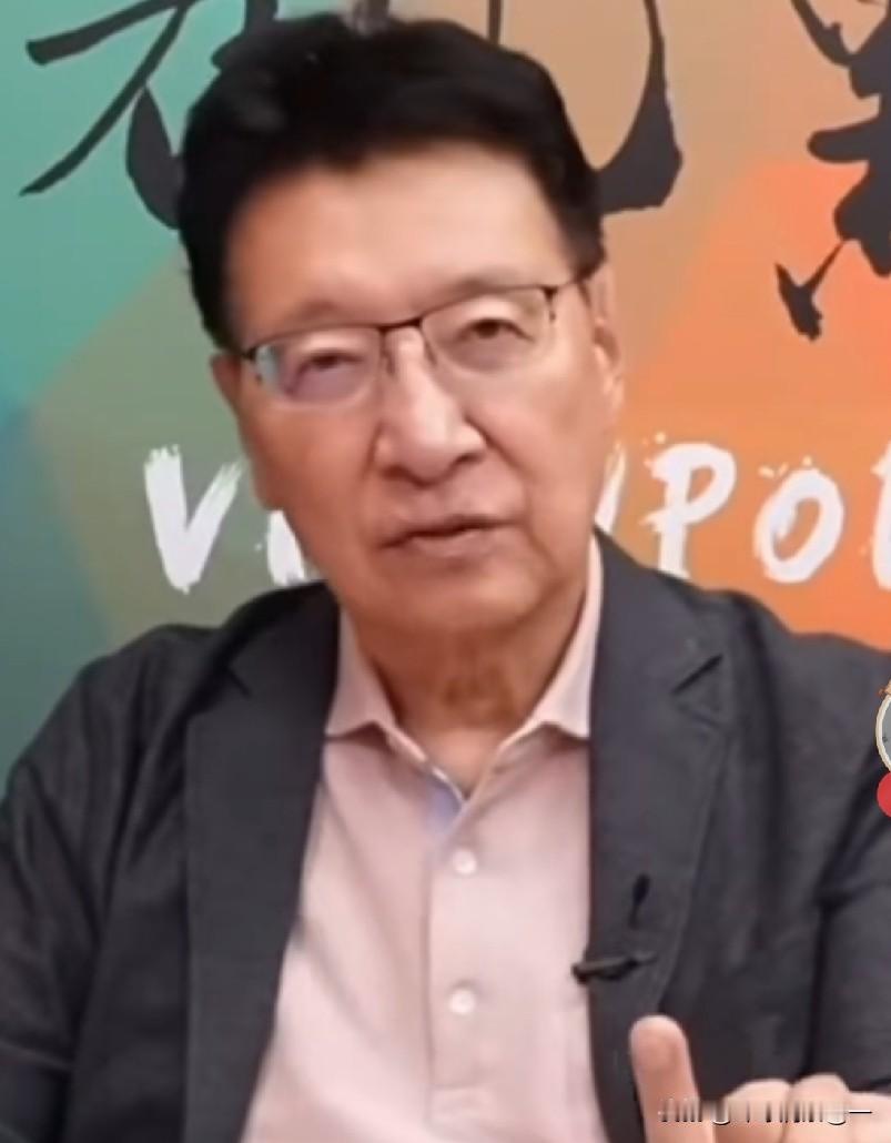 别再骂赵少康了！两岸关系复杂，但并非所有人都一面倒。赵少康，这个争议人物，其实也