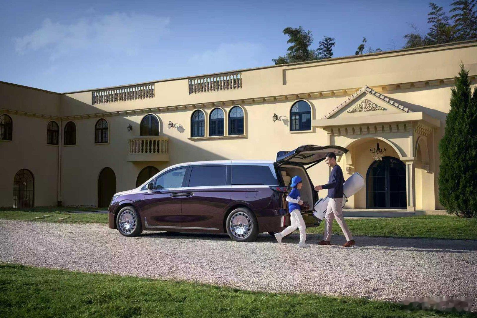 岚图梦想家山河上市： 70.99万元限量专属编号 山河专属四重礼 