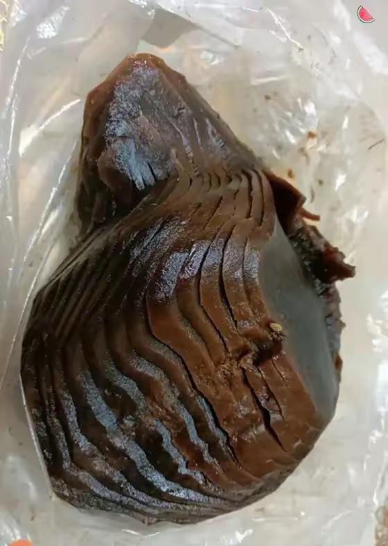 已经问了很多个人了，没有人知道这是什么菜，你们都吃过它吗，我是吃过[吐舌]