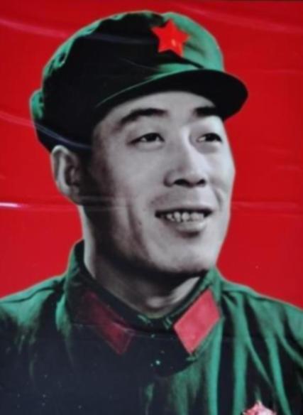 1982年，曾经闻名全国的战斗英雄孙玉国被遣返原籍，从副大军区级干部变成了普通老