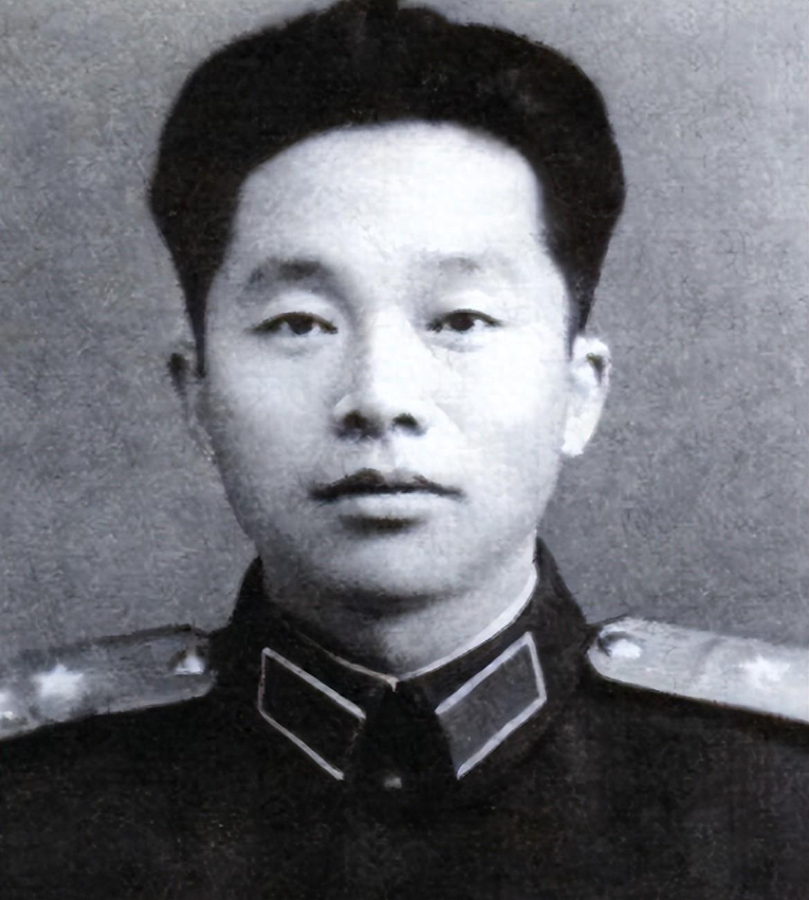 “万岁军”政委回国，毛主席接见时疑惑问：你这个人为何这么瘦？

“主席，您好。”