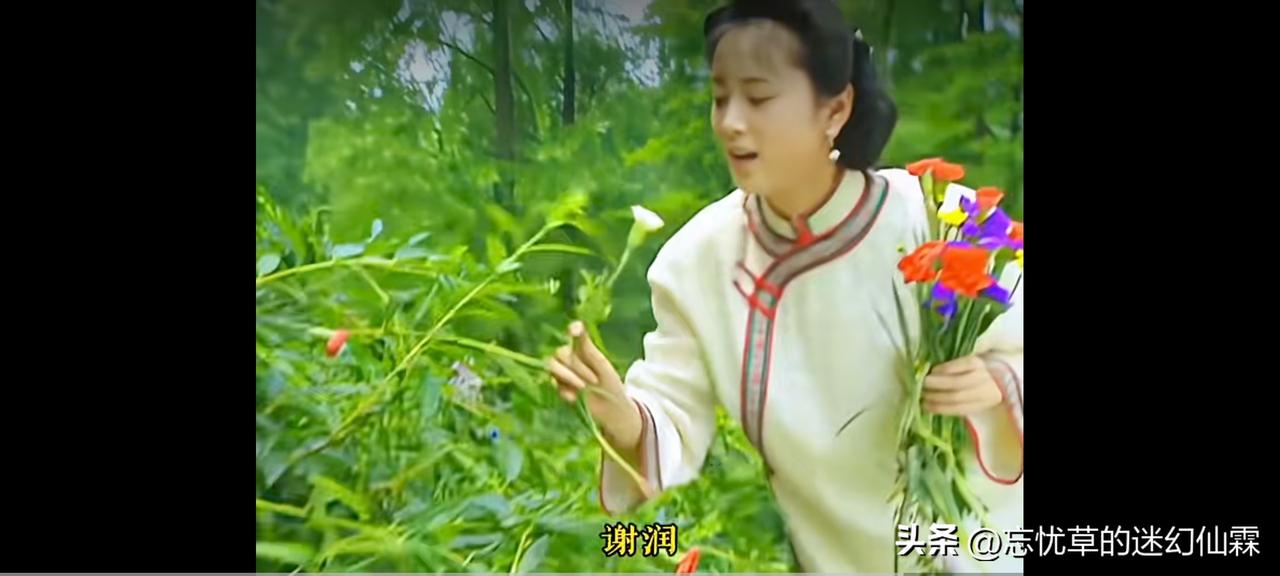 三人同穿一件衣服，剧组这下可省钱啦！怪不得琼瑶拍的古装剧都是清朝的呢！搞半天是为
