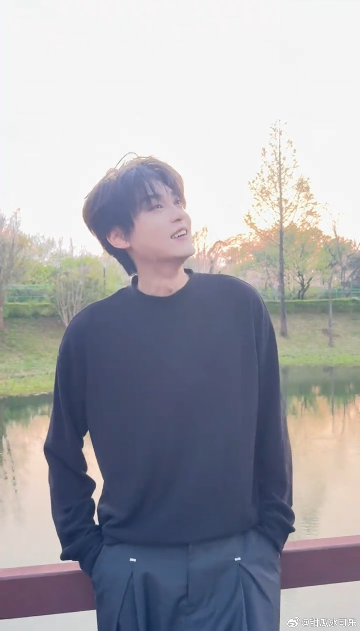 田栩宁愚人节营业所以我的小猪跑哪去了呢