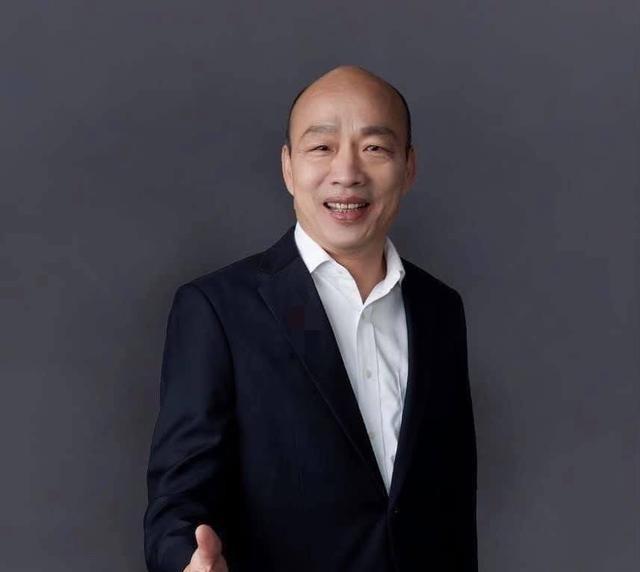 季麟连在中常会上发飙，直接点名韩国瑜，放话军购案要是敢“卖党”，就建议开除他党籍
