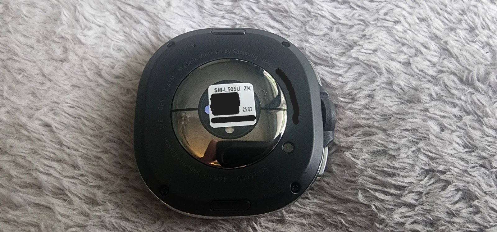 Galaxy Watch8 Classic 也采用人工合成蓝宝石盖板 ​​​