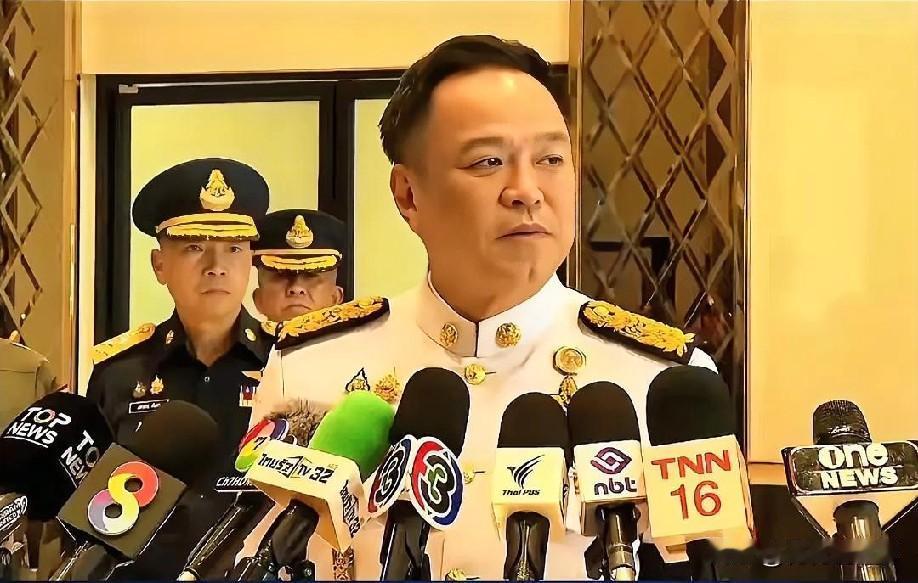 12月17日凌晨的最新消息速报，全都不容错过，第二条：泰柬边境局势升级：泰国明确