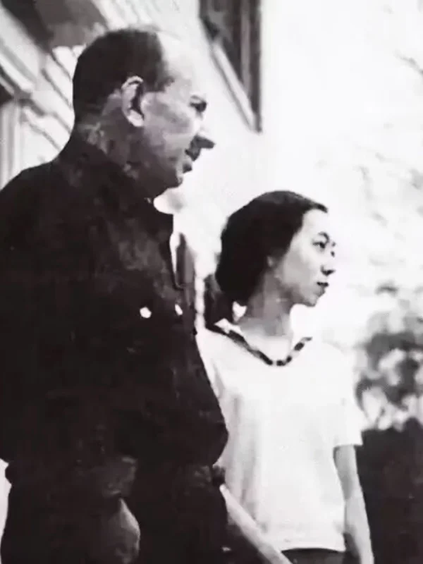 张爱玲再婚｜1956年