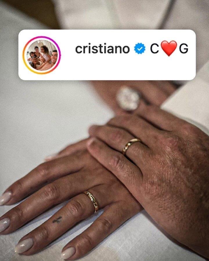 ESPN擅自P图C罗乔治娜手照引争议C罗宣布结婚C罗分享了和乔治娜佩戴对戒的手照