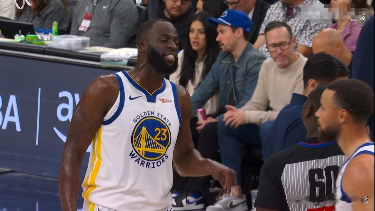 前NBA球员特里斯坦-汤普森真是太会往自己脸上贴金了！最近TT在参加的一个节目中