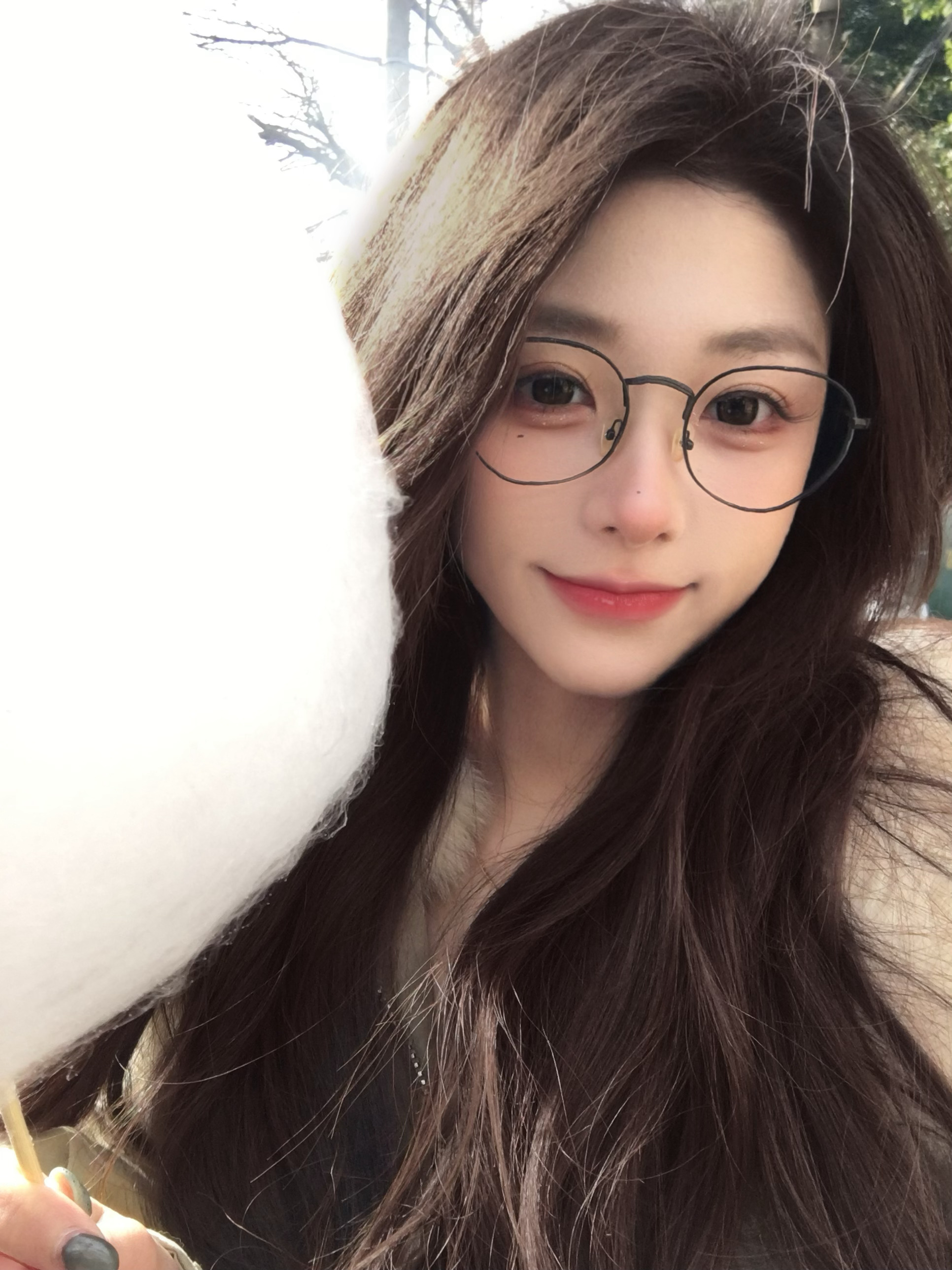 只有一张是近照 