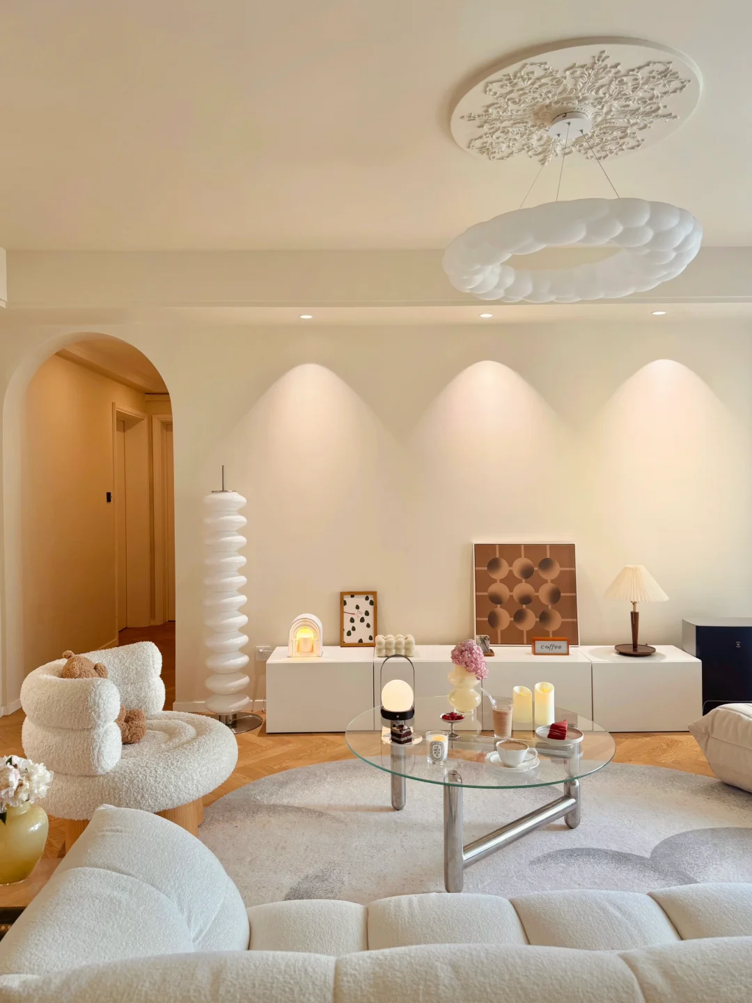 住进dreamhouse✨小山丘和奶油原木风太搭了！