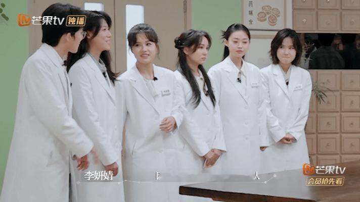 团队失误组长要主动担责吗 李妍婧的担当绝了！带队考核淘汰2人，她不找借口，主动承