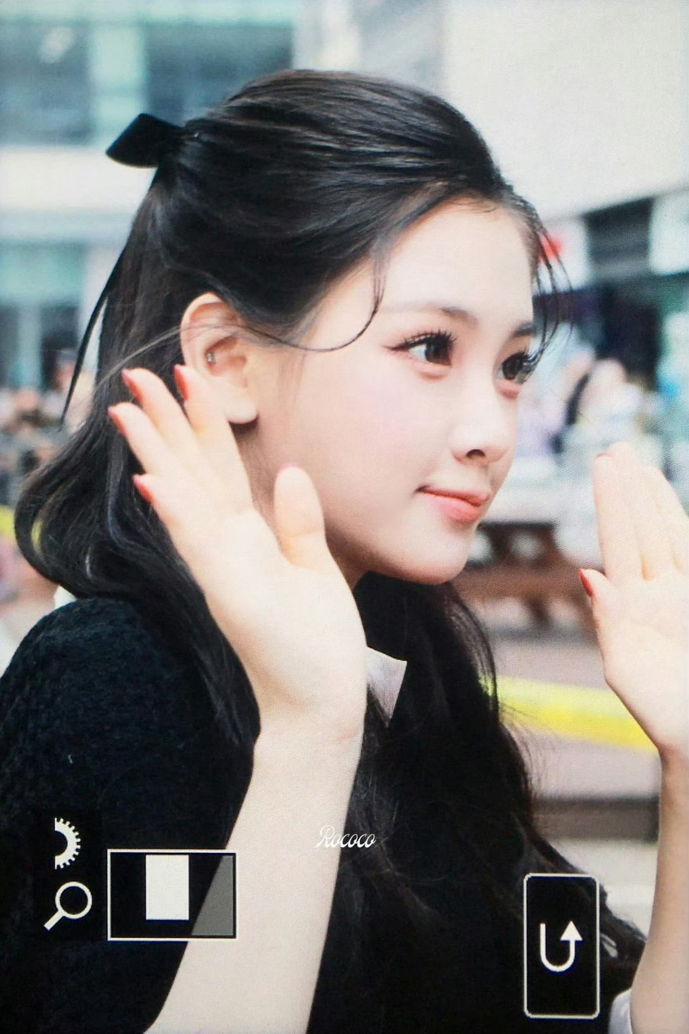 【Yihyun】侧脸完全是猫咪 ​​​